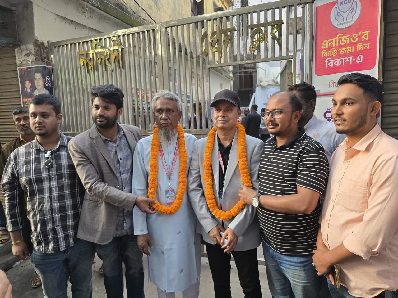 নরসিংদী প্রেসক্লাবের নির্বাচনে সভাপতি মাখন দাস, সম্পাদক পলাশ